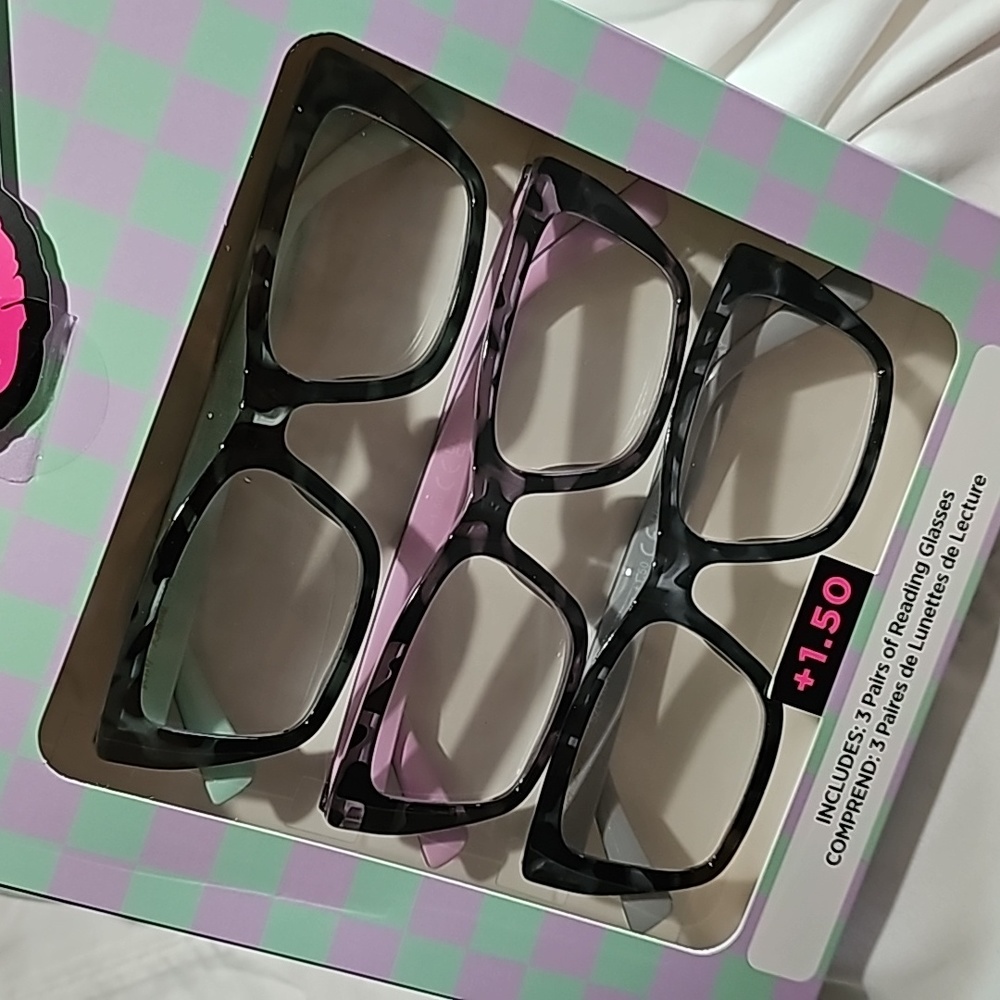NWT BETSEY JOHNSON READING GLASSES + 150 👓 - Picture 11 of 11